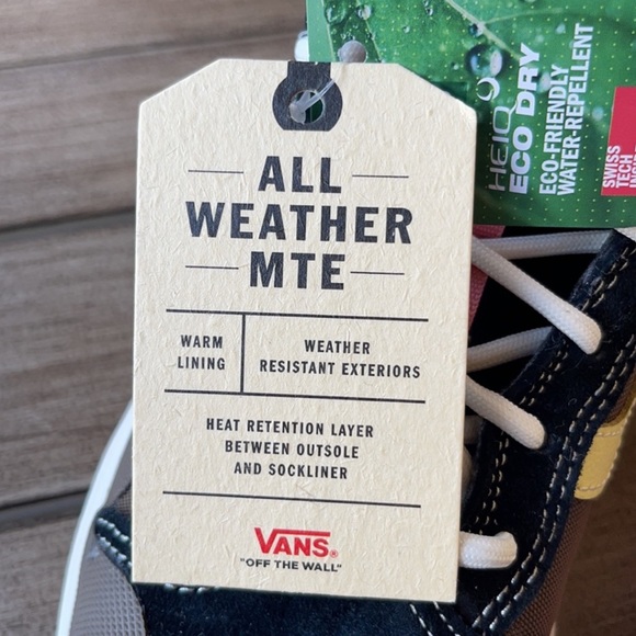 🌴🔆VANS- ALL WEATHER HIKING BOOTS🔆🌴 - Picture 2 of 13